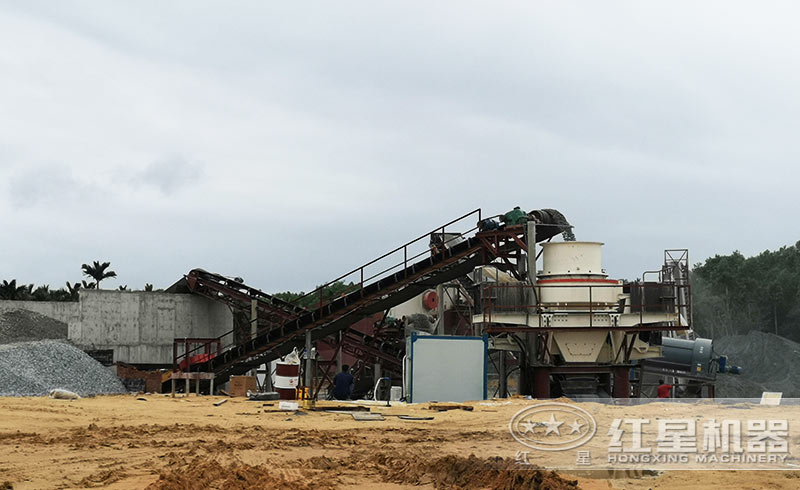 時產(chǎn)300噸的制沙機械設備_紅星制砂機設備推薦