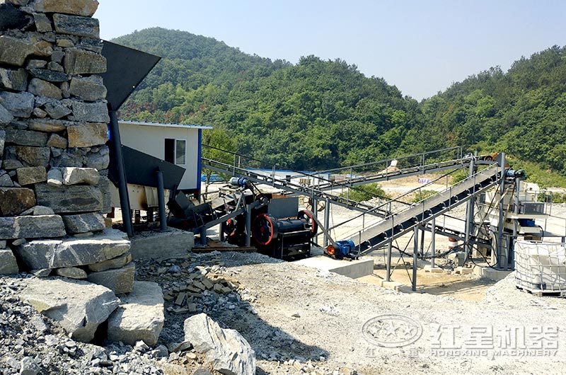 制砂設(shè)備生產(chǎn)線如何配置？整套價(jià)格多少？