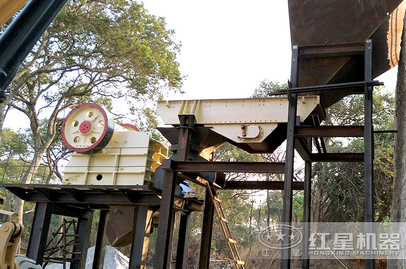 1000*1200顎式破碎機(jī)的價(jià)格是多少錢一臺(tái)？