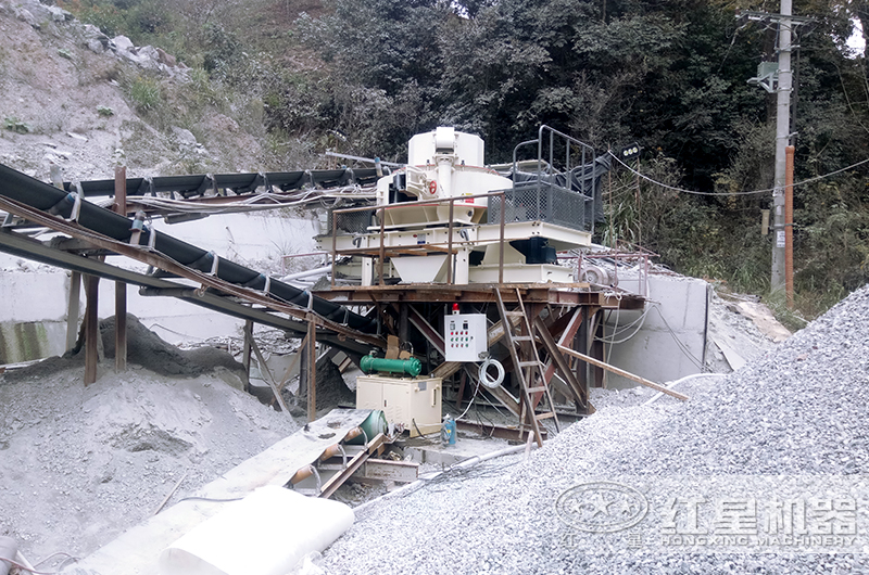 打砂機設備生產(chǎn)現(xiàn)場