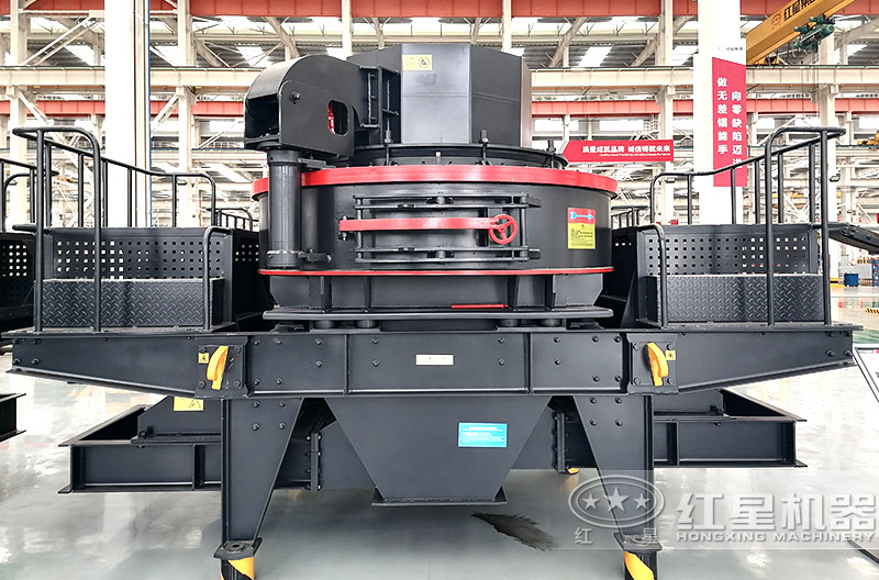 鵝卵石制沙機型號時產(chǎn)300噸有哪些，一臺價格多少？附視頻