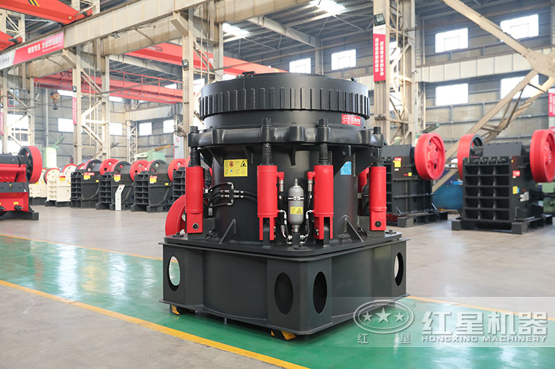 大塊石頭破碎機(jī)一天能碎多少噸石子？有幾種類型？?jī)r(jià)格多少